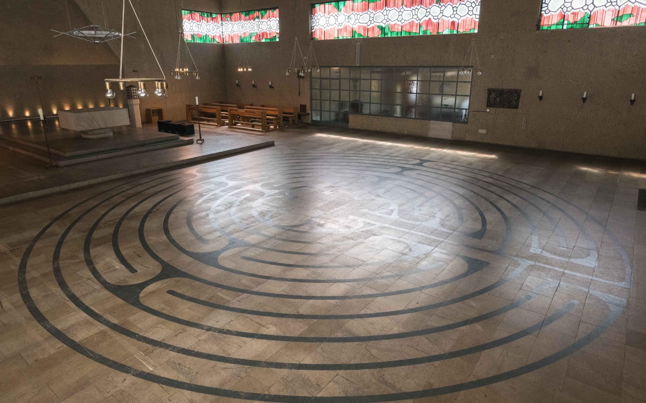 Labyrint_St. Stephan Totale